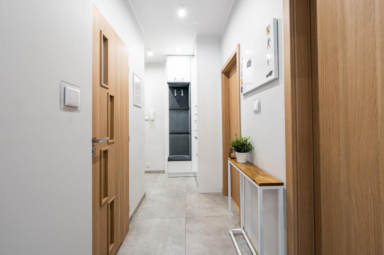 Apartment Bluebird Katowice Near Spodek Mck & City Center エクステリア 写真